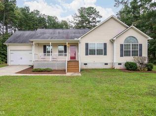 719 Floyd Rd, Hampton, GA 30228