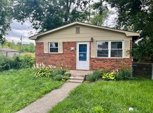 2411 S Pershing Dr, Muncie, IN
