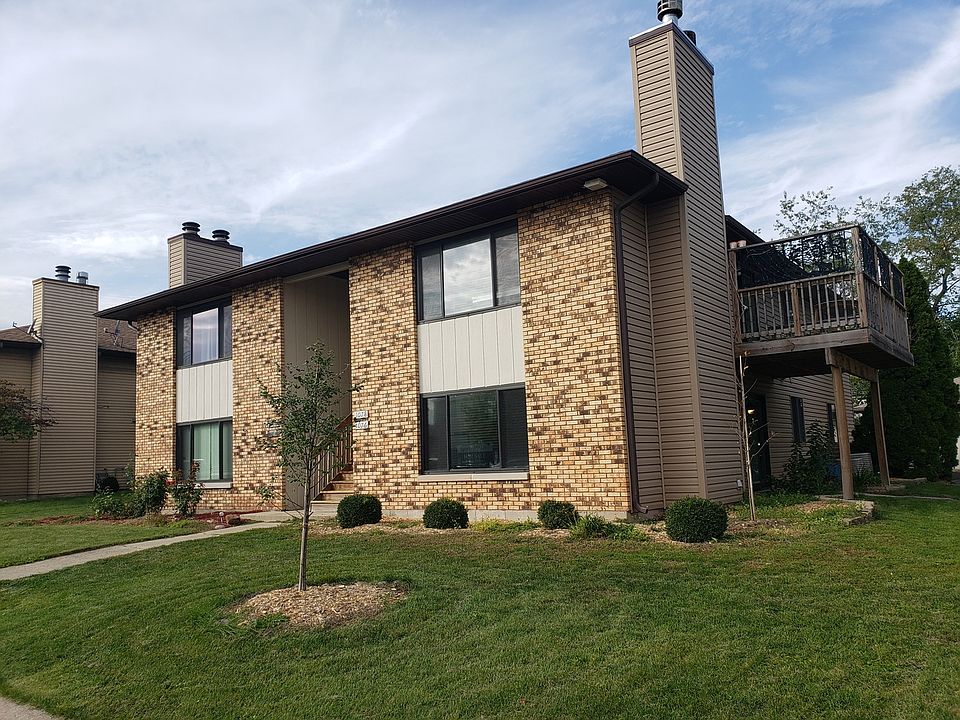1st image of 1076 Manchester Ct #1076