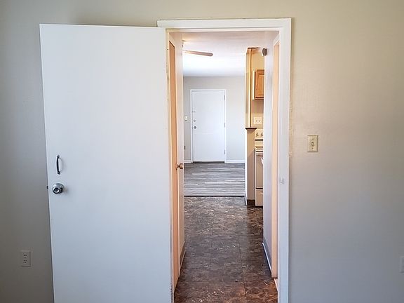 5th image of 266 Fuller Ave APT 5