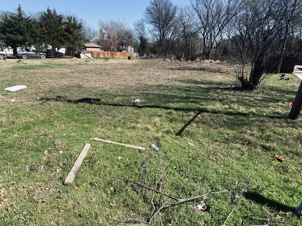 Water Crest Ln, Red Oak, TX 75154