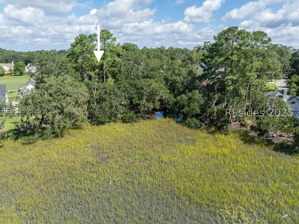 19 Sheridan Rd, Beaufort, SC 29907