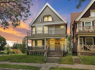 2007 N 40th St, Milwaukee, WI 53208