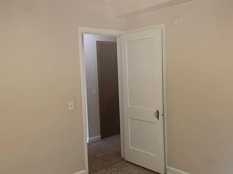 411 W Wilson St — Photo 17