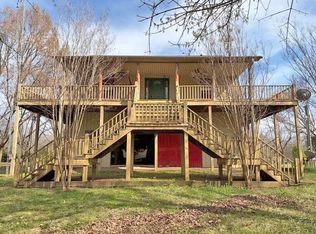 80 Towboat Ln, Adamsville, TN 38310