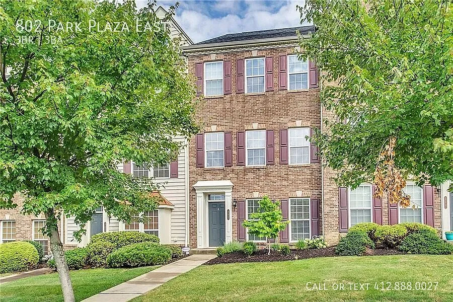 3 bedroom 3 bath Village At Pine — Photo 1
