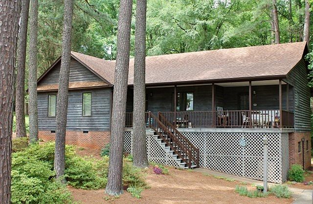1st image of 4383 Brentwood Dr