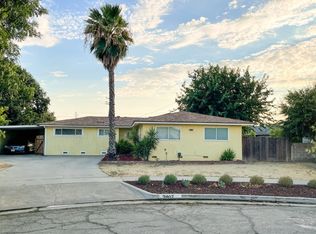 2807 N Hulbert Ave, Fresno, CA 93705