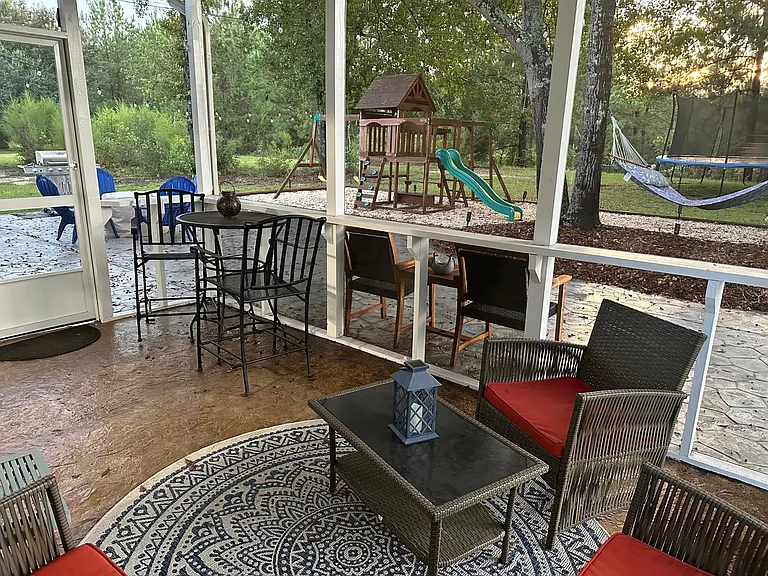 303 Sabal Palmetto Ct — Photo 13