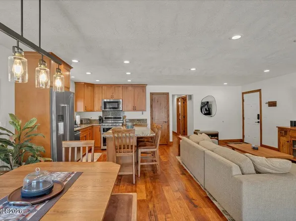 718 Kingsbury Grade #B, Minden, NV 89449