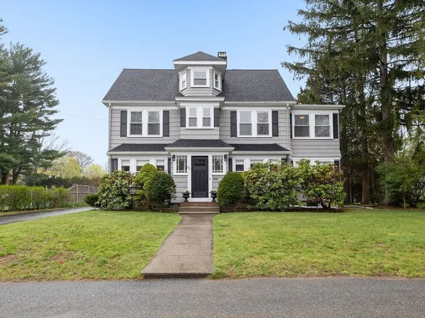 80 Kingsbury St, Wellesley, MA 02481