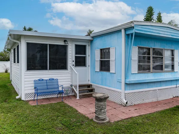 35 Cimmaron Trl, Naples, FL 34113