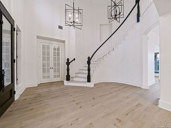 3rd image of 24634 KEMPER OAKS