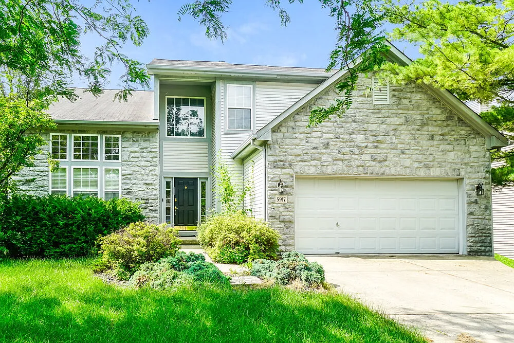 4 bed, 2.5 bath, 2297 sqft, $3,030 — Photo 1