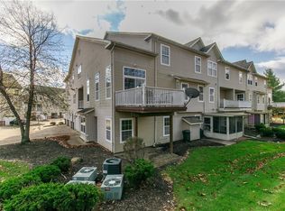 852 Tollis Pkwy #D-R, Broadview Heights, OH 44147