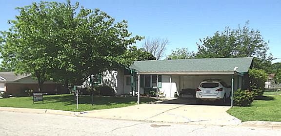 2nd image of 1810 SE 22nd Ave