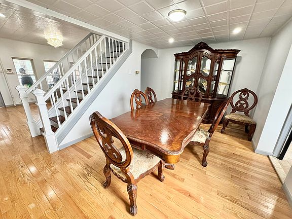 3rd image of 30-23 46th St #9