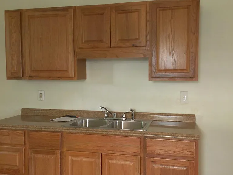 2618 Forest Ave — Photo 2