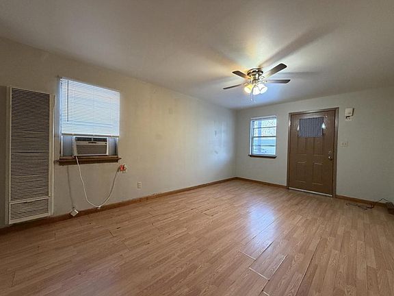 5th image of 7 N Severance St Unit B