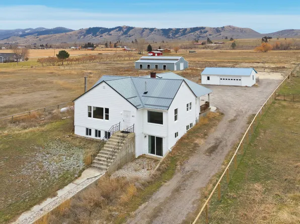 621 Skalkaho Hwy, Hamilton, MT 59840