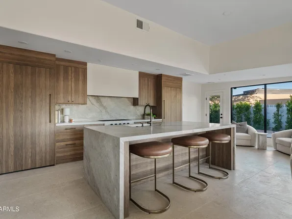 7042 E ORANGE BLOSSOM Lane, Paradise Valley, AZ 85253