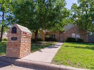 9809 Belmont Pl, Greenville, TX 75402
