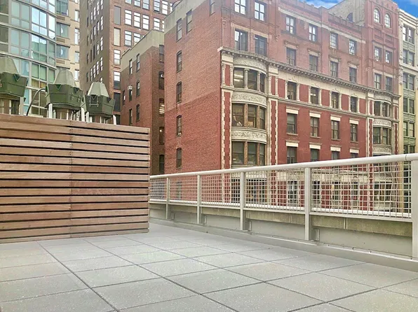 776 Sixth Avenue image 1 of 40