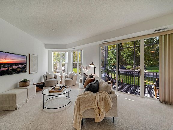 4th image of 100 Clydesdale Trl APT 128