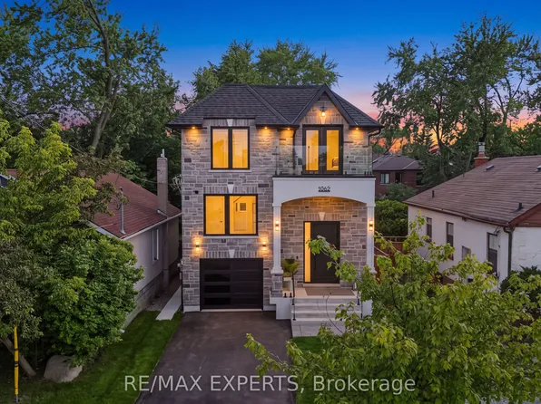1062 Alexandra Ave #Basement, Mississauga, ON L5E 1Z8