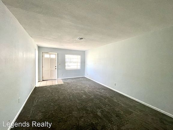 3rd image of 218 E 11th Ave