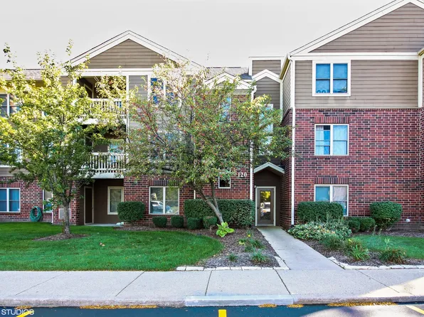 120 Glengarry Dr #7-312, Bloomingdale, IL 60108