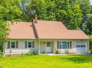 3 Sherbrook Dr, Rockaway, NJ 07866