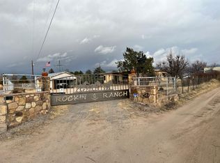 1323 Simmons Ln, Espanola, NM 87532