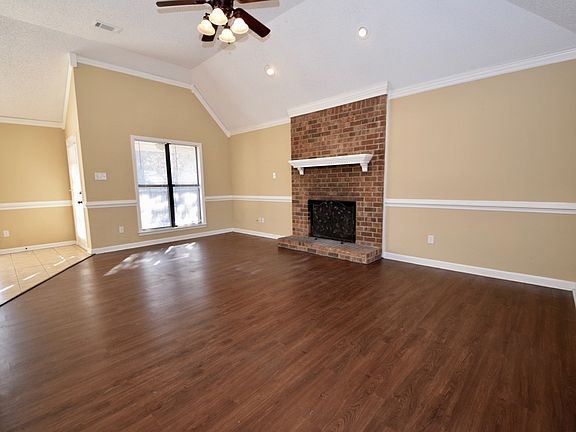 2nd image of 5451 Craigmont Dr