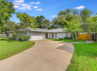 2902 Greenlawn Pkwy, Austin, TX 78757