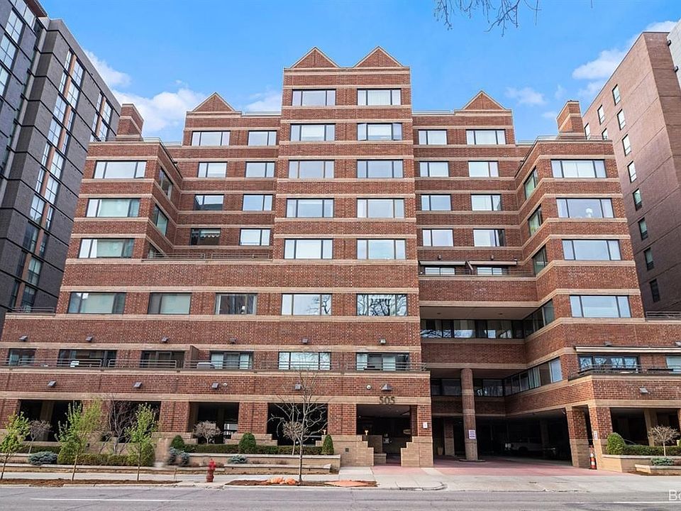 1st image of 505 E Huron St APT 503