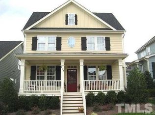 208 Marsh Landing Dr, Holly Springs, NC 27540