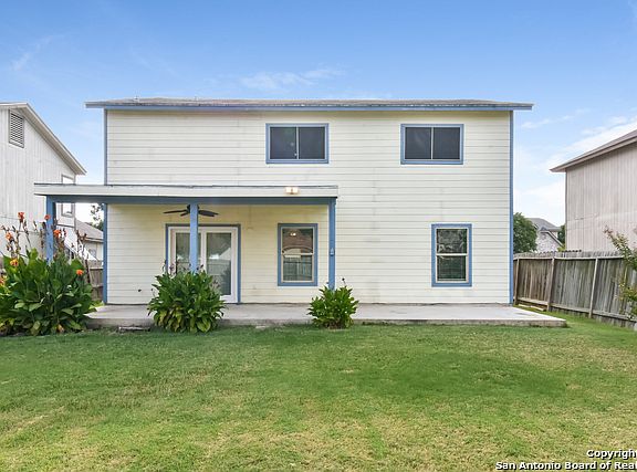 5th image of 8327 Bent Meadow Dr