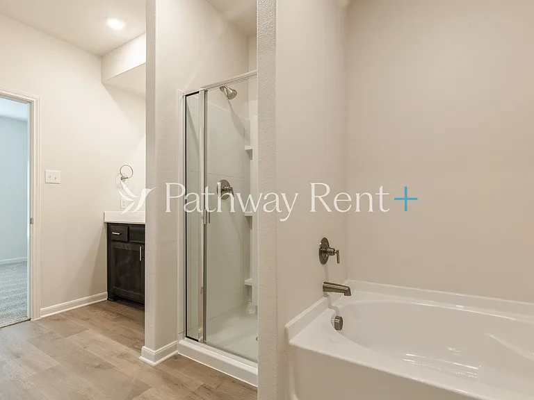 932 Crimson Wolf Rd — Photo 11