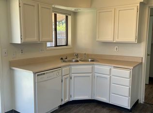 511 & 513 Plum St #511, Medford, OR
