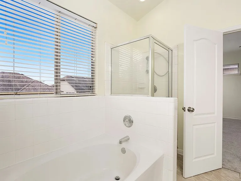 1210 Tweed Willow — Photo 14