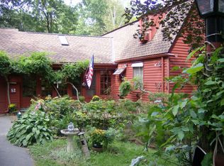 52 Avondale Rd, West Hartford, CT 06117