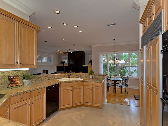 5th image of 13507 Westshire Dr
