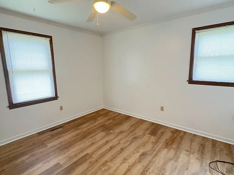 206 Richardson St — Photo 7