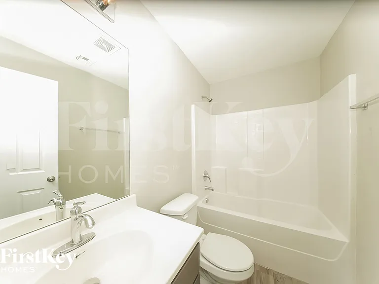1885 Bradford Pl — Photo 16
