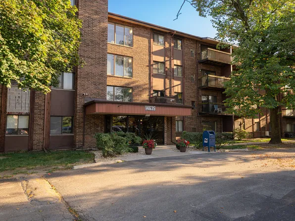 14635 Greenwood Rd APT 106, Dolton, IL 60419