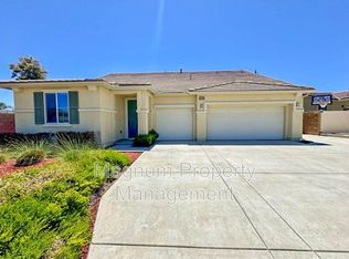 34726 Yellow Root St, Winchester, CA 92596