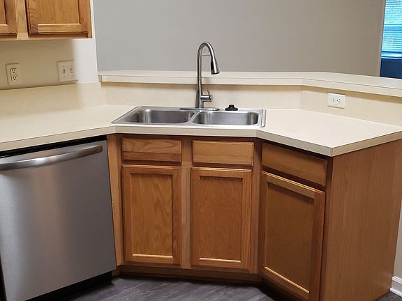 4th image of 23A Ryarbor Dr