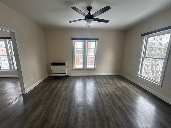 3rd image of 253 Lisbon St #2A