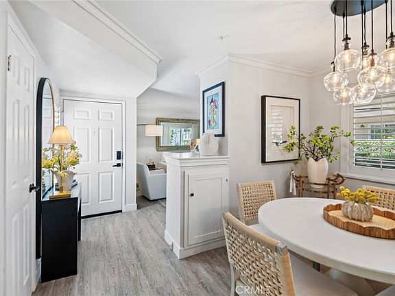 5th image of 32 Corniche Dr Unit D